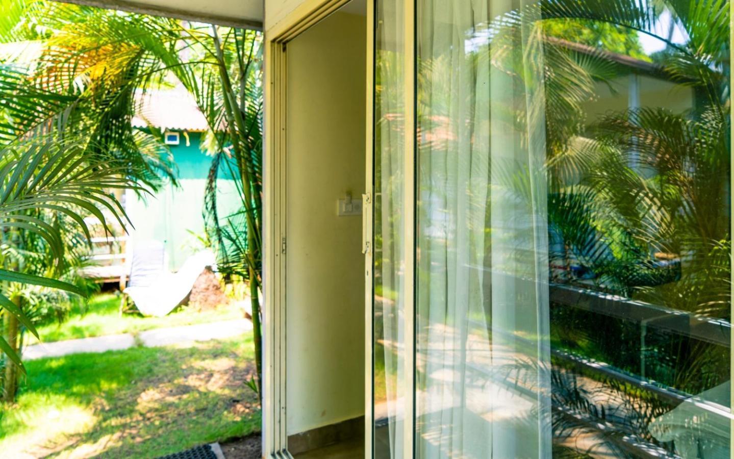 Village Susegat Beach Resort Морджим Экстерьер фото